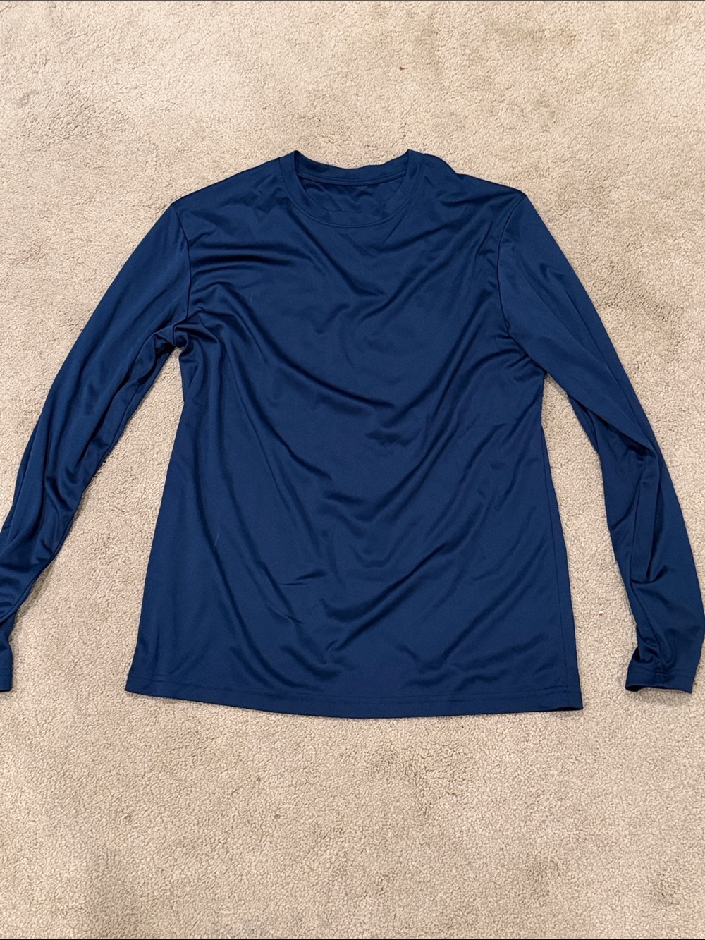 Men’s Long-Sleeve Performance Tee in Navy